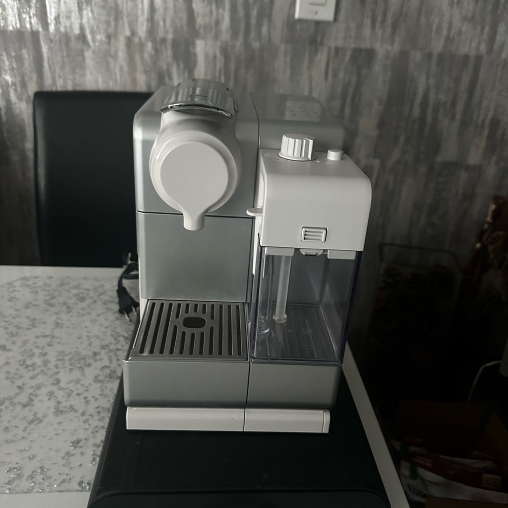 Nespresso Elegant Silver and White Espresso Maker